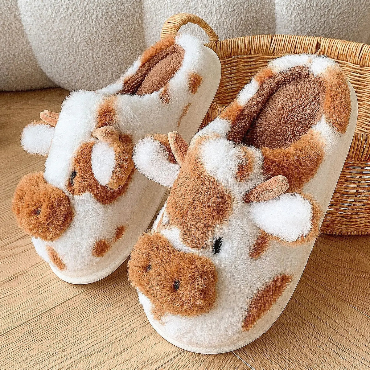 Casual Fluffy Slippers Women House Cute Cartoon Cow Designer Shoes Girl Flat Fashion Elegant Plush Winter Platform Footwear Home